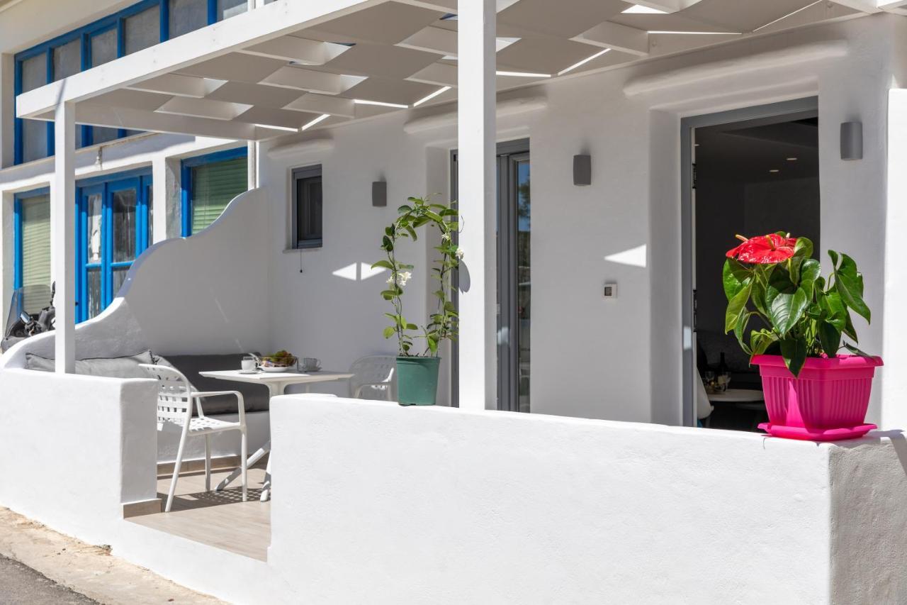 Marina'S Suites Naxos City Ngoại thất bức ảnh
