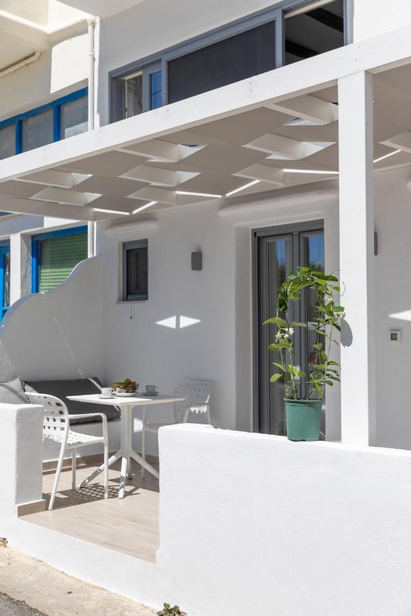 Marina'S Suites Naxos City Ngoại thất bức ảnh
