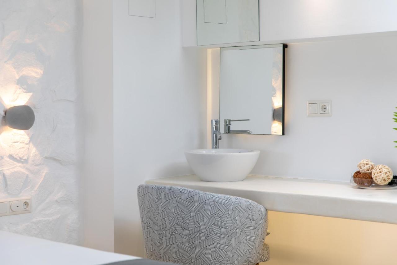 Marina'S Suites Naxos City Ngoại thất bức ảnh