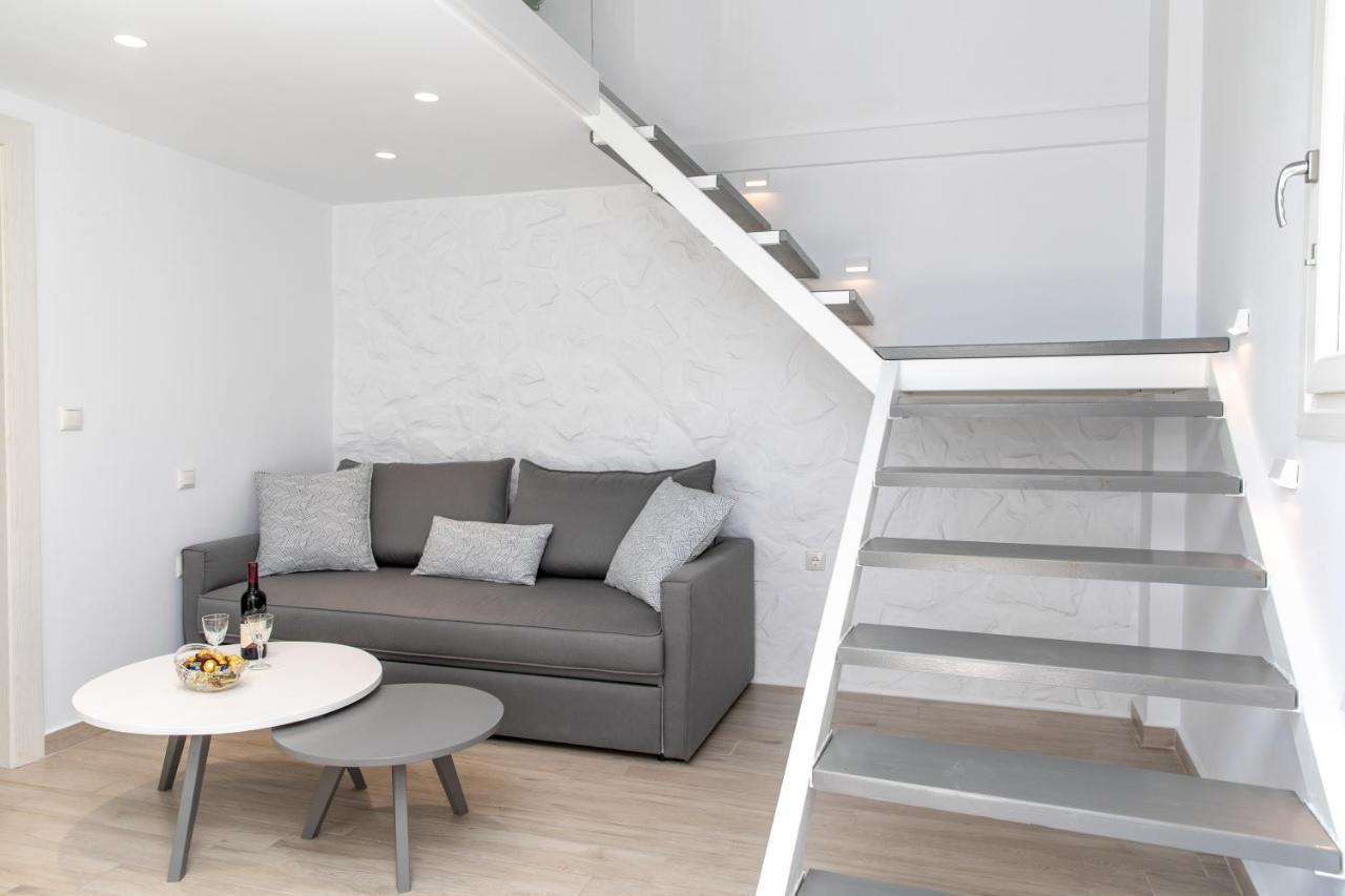 Marina'S Suites Naxos City Ngoại thất bức ảnh